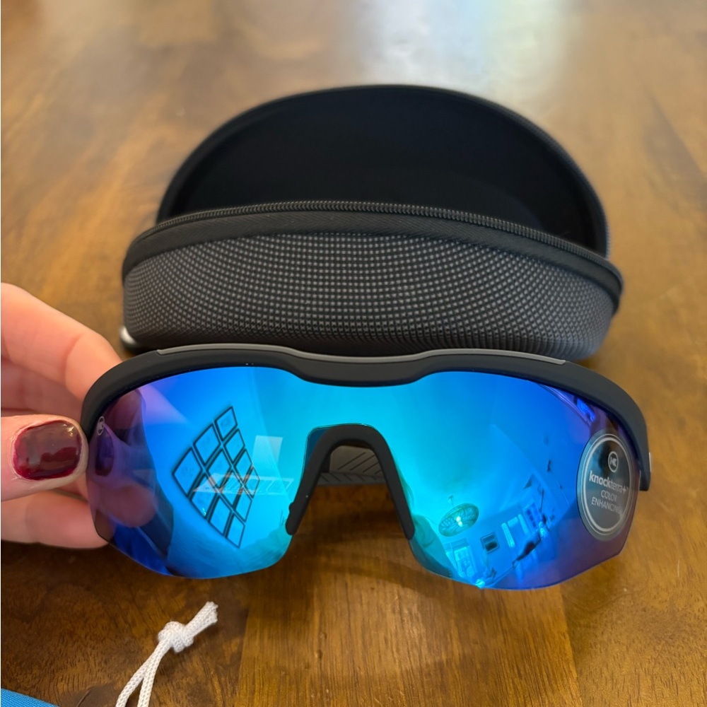 NWT Knockaround Sports Men’s Sunglasses- Moonshot